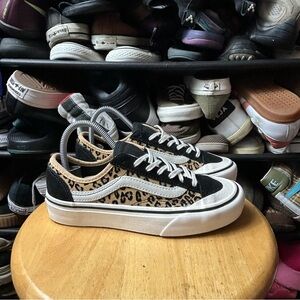 Vans old skool leopard ultracush black white